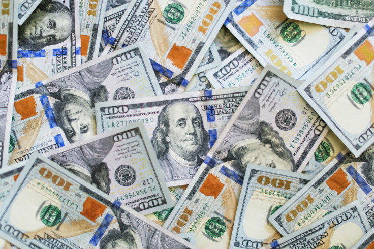100 US dollar bills