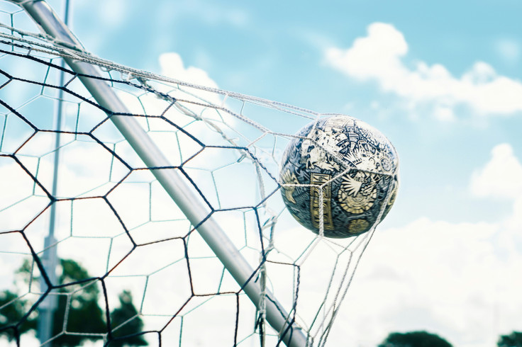 Soccer goal