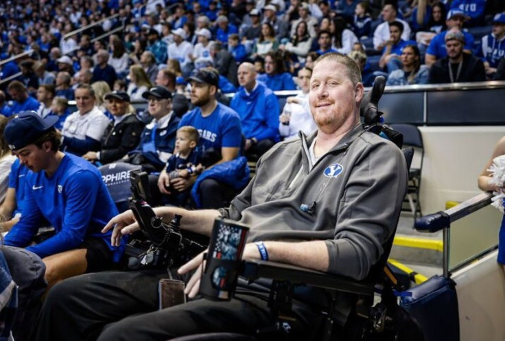 Former NBA star Shawn Bradley