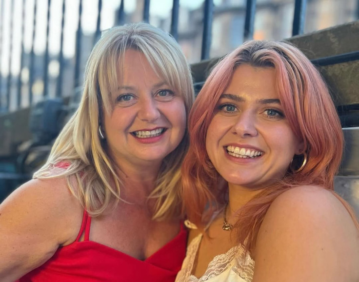 Callum Kerr's Mother Dawn and sister Amanda
