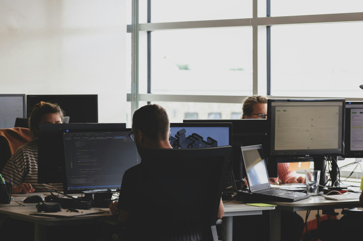 Gen Z Employees Suffer From WFH Loneliness
