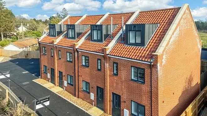 £300k Townhomes in Suffolk Rent-Free to Asylum Seekers
