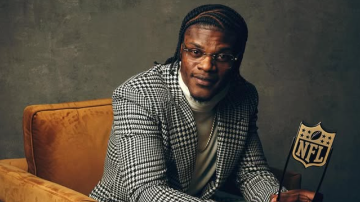 quarterback Lamar Jackson