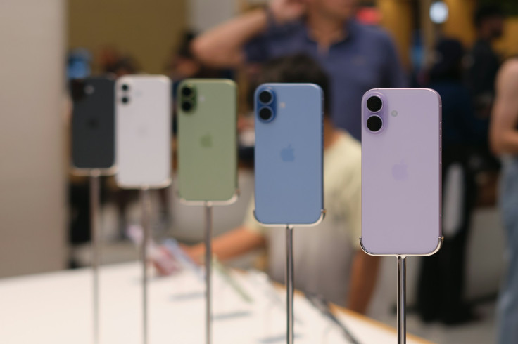 iPhone 17