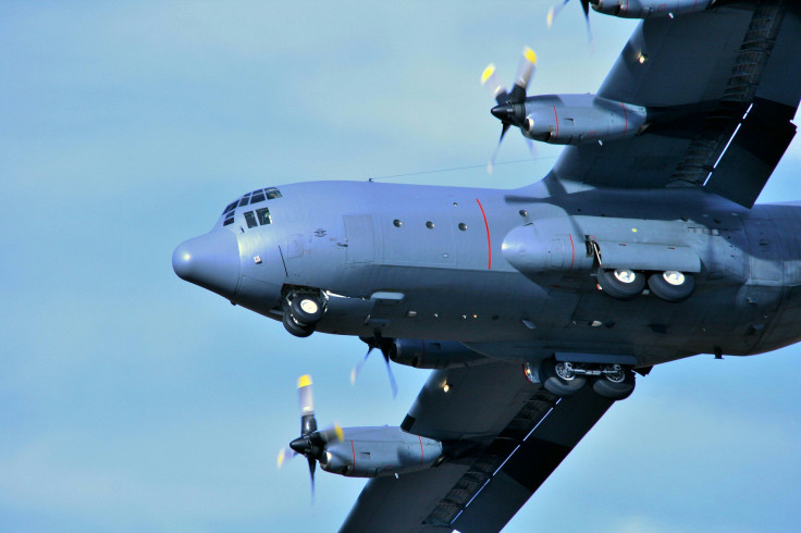 Grey airbus airplane