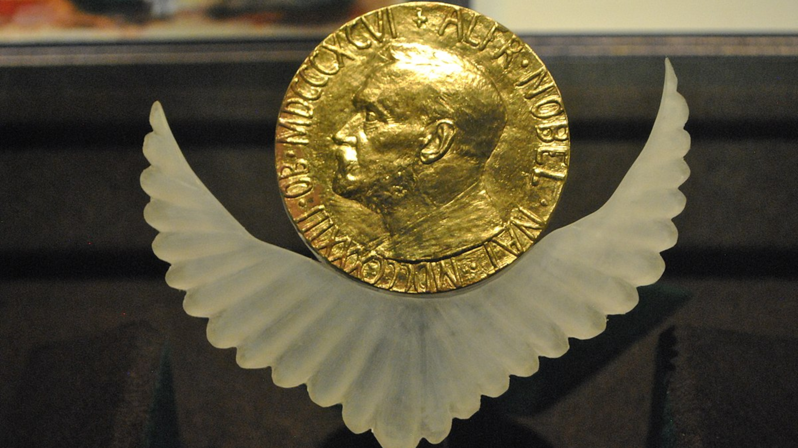 Nobel Peace Prize medal that was given to Rigoberta Menchú