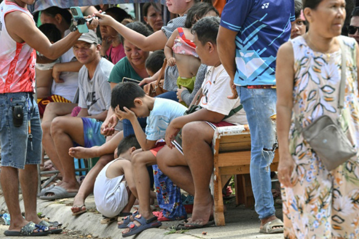 Thousands affected by the earthquake in Cebu, Philippines