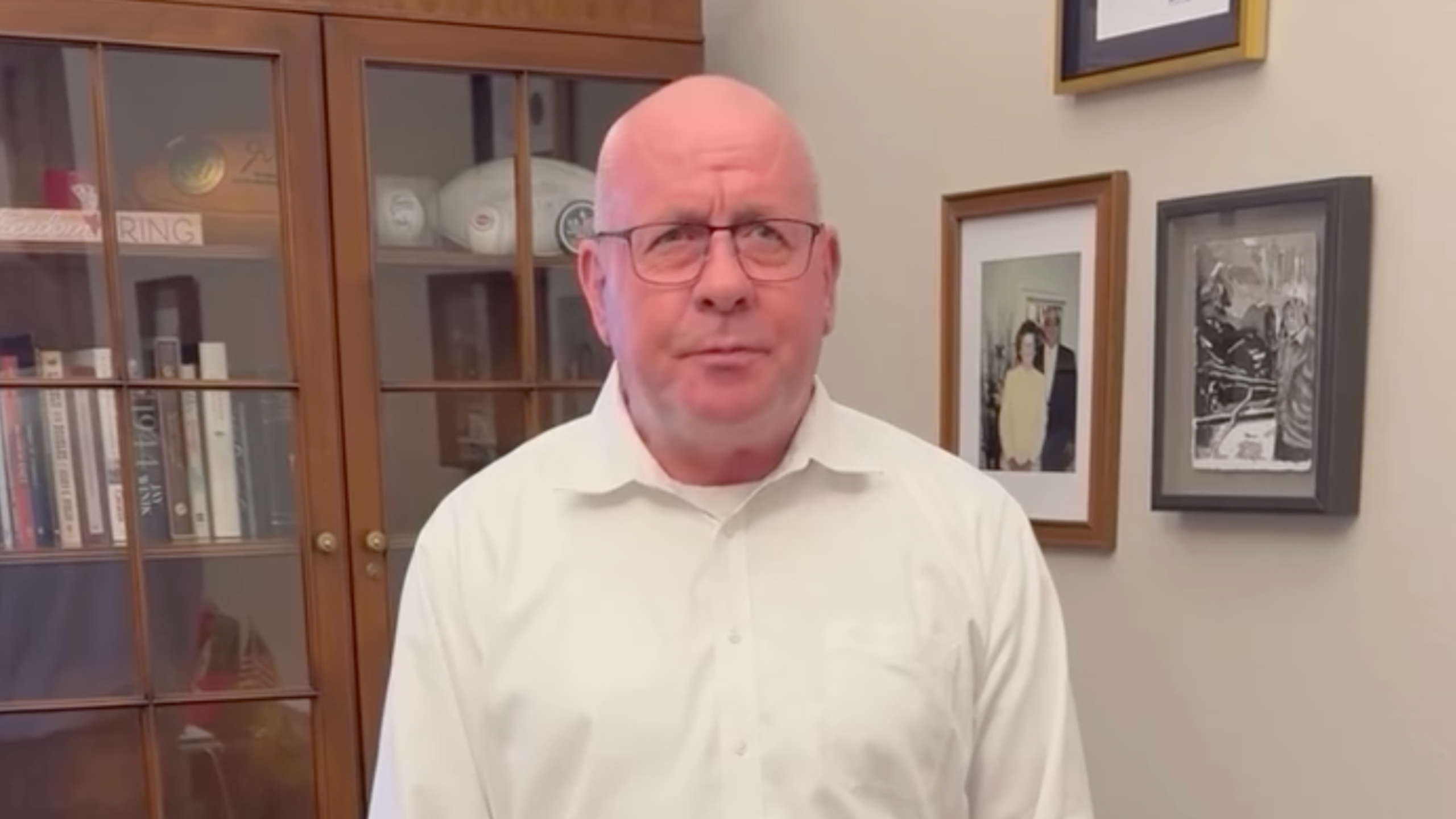 Swastika-Altered US Flag Spotted in Ohio GOP Congressman's Office — Investigation Underway