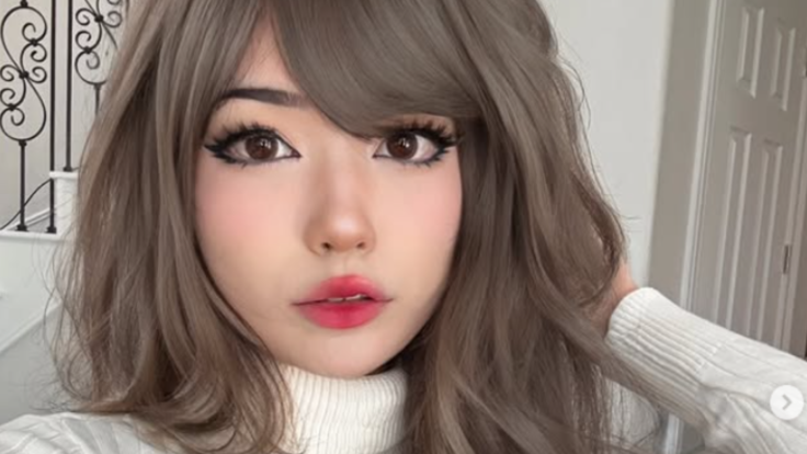 cosplayer Emiru