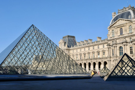 Louvre Museum