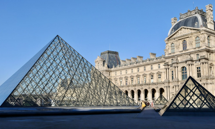 Louvre Museum