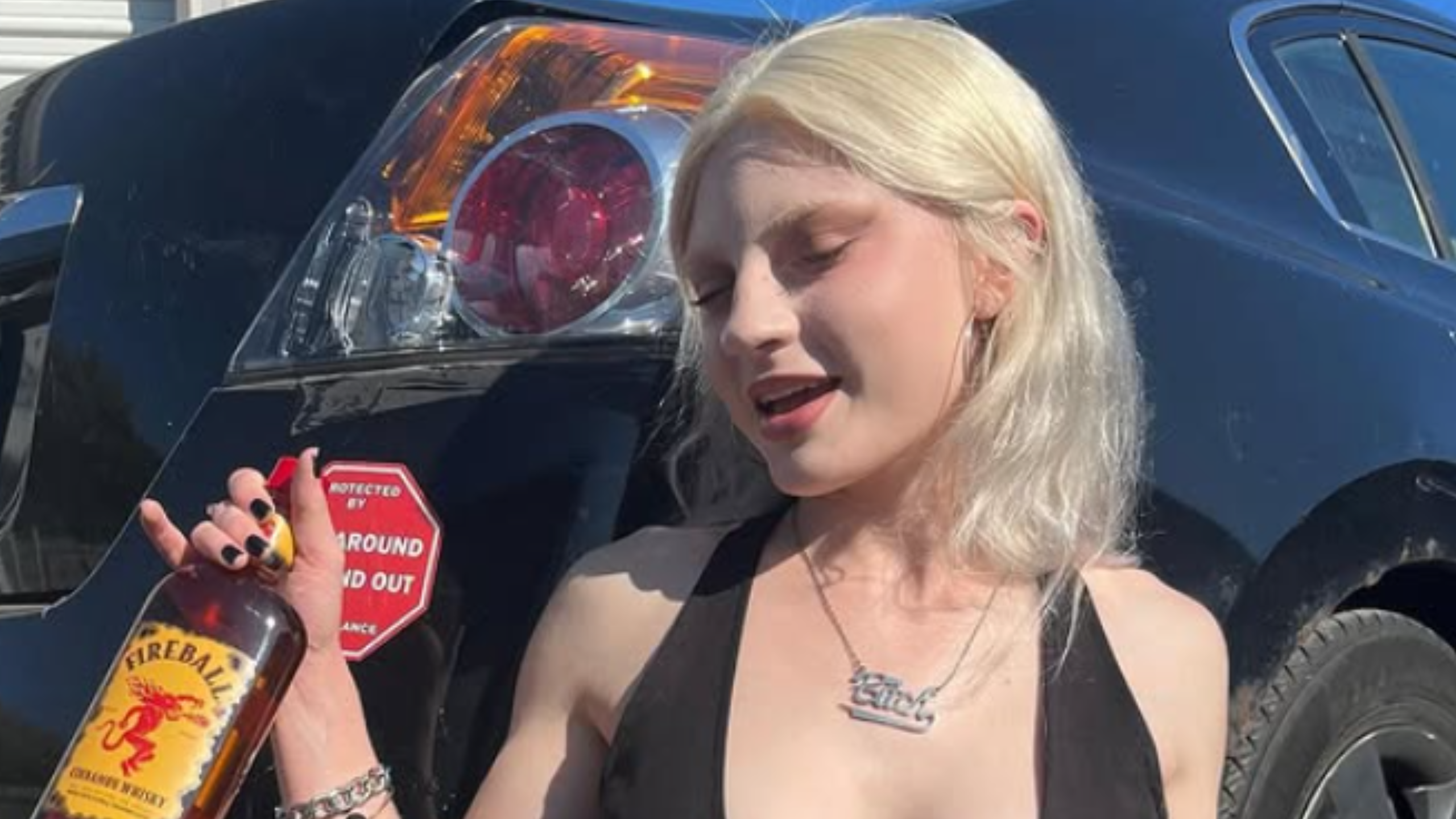 DoorDash driver Livie Rose Henderson DoorDash driver Livie Rose Henderson
