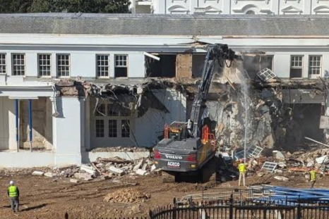 White House Demolition Gives Way to £186M Ballroom as Donald