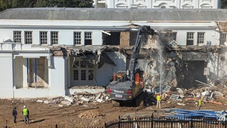 White House Demolition Gives Way to £186M Ballroom as Donald