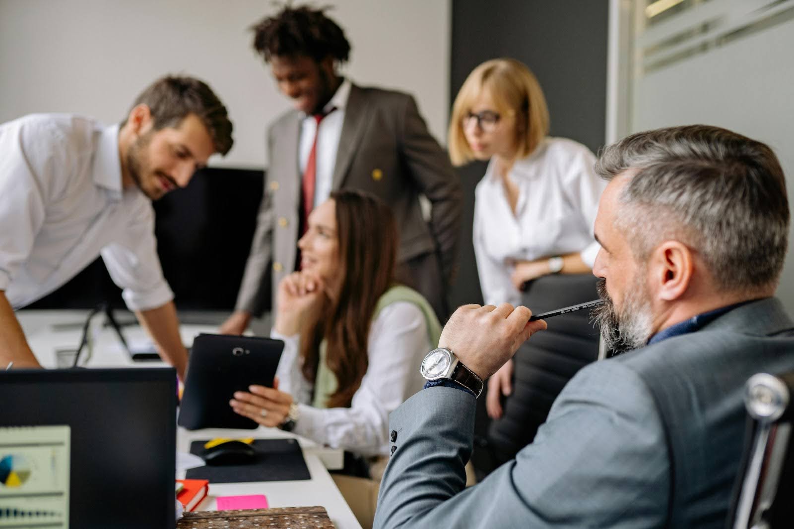Small Teams, Big Wins: How SMEs Use Online Games to Build Connection and Creativity