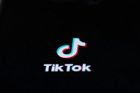 What is Group 7 in TikTok? Sophia James Invites Members