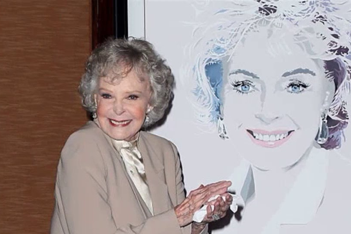 June Lockhart’s ‘Cougar’ Past Resurfaces After Death: How Her ‘Liberated’ Life Defied Her Motherly Reputation   www.ibtimes.co.uk
