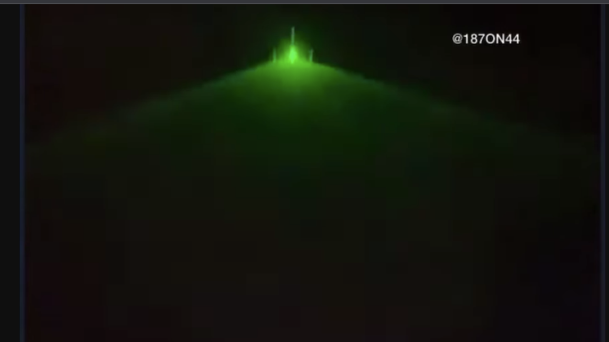 Plane scanning Chicago