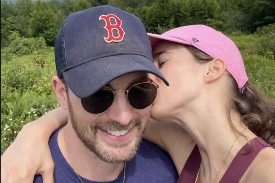 Chris Evans and Alba Baptista Chris Evans and Alba Baptista