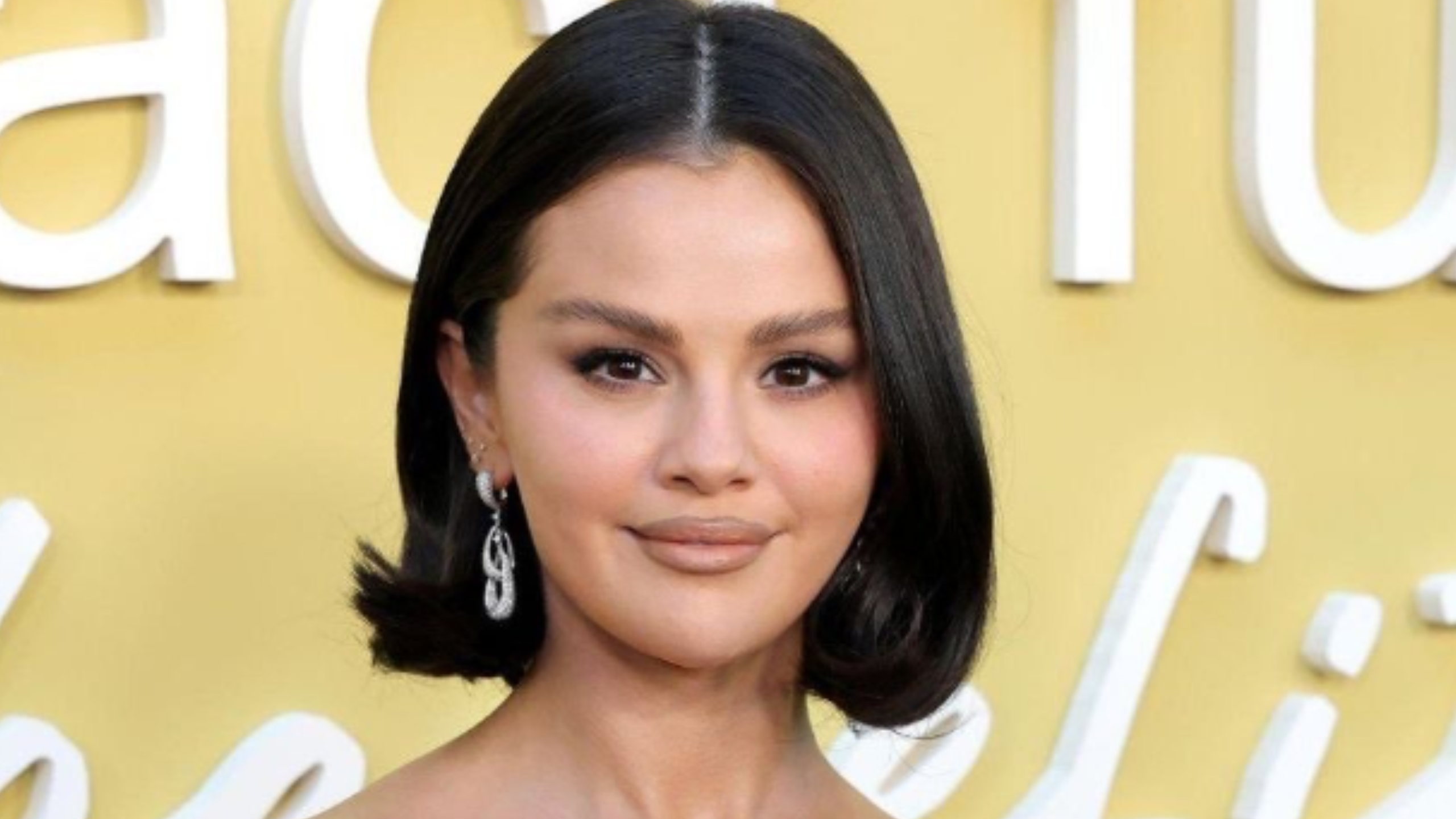 Selena Gomez's Face Looks Different at Every Event — Fans Ask What's