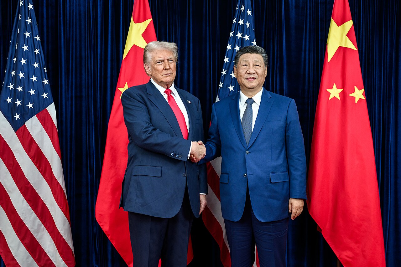Fight Erupts in Trump-Xi Summit: Live Video Captures Profane Shouting and Chaos as Camera Tumbles to Ground