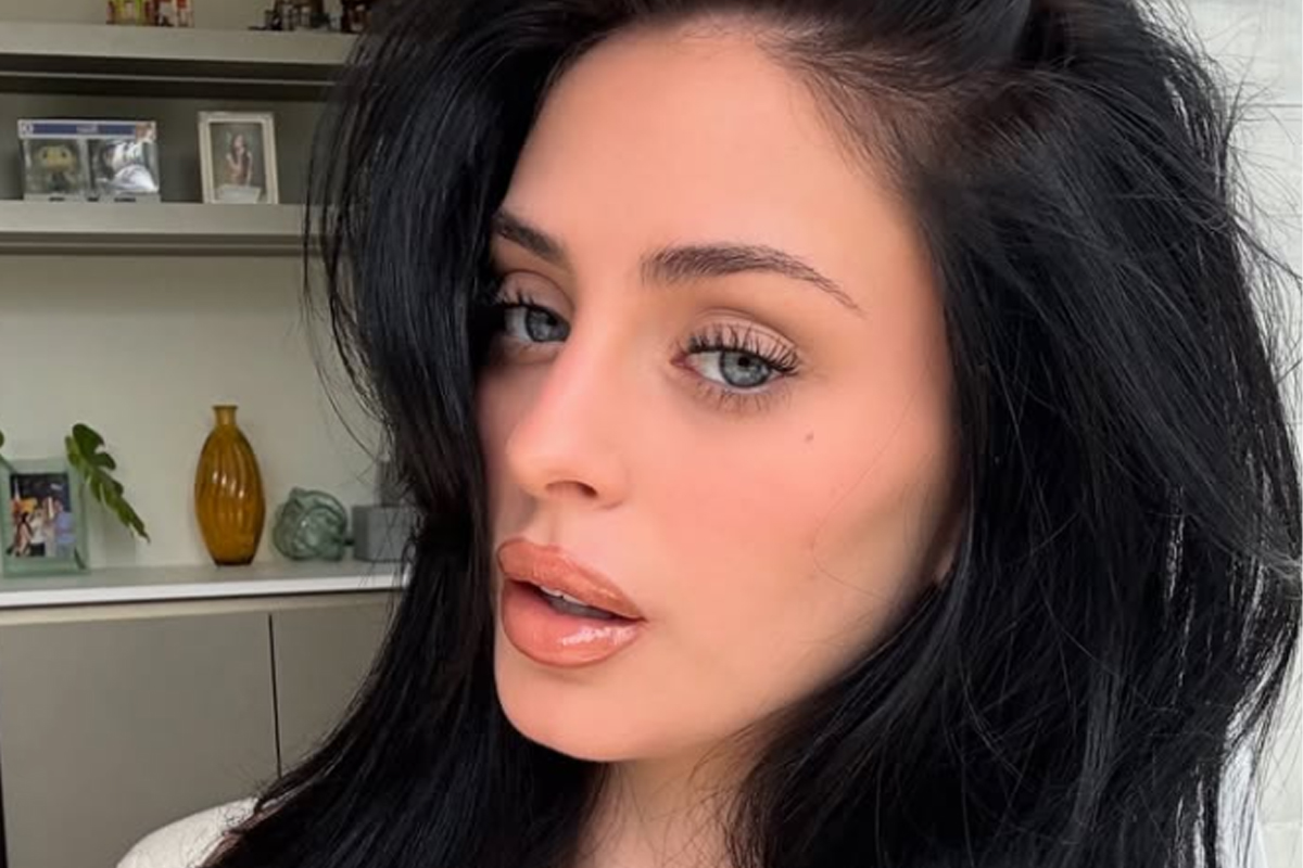 Camilla Araujo's Viral Meltdown OnlyFans Star Shocked as Child