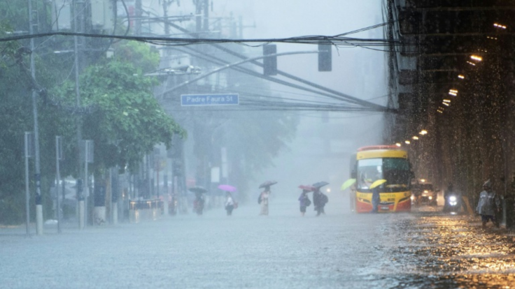 Flooded street in Manila