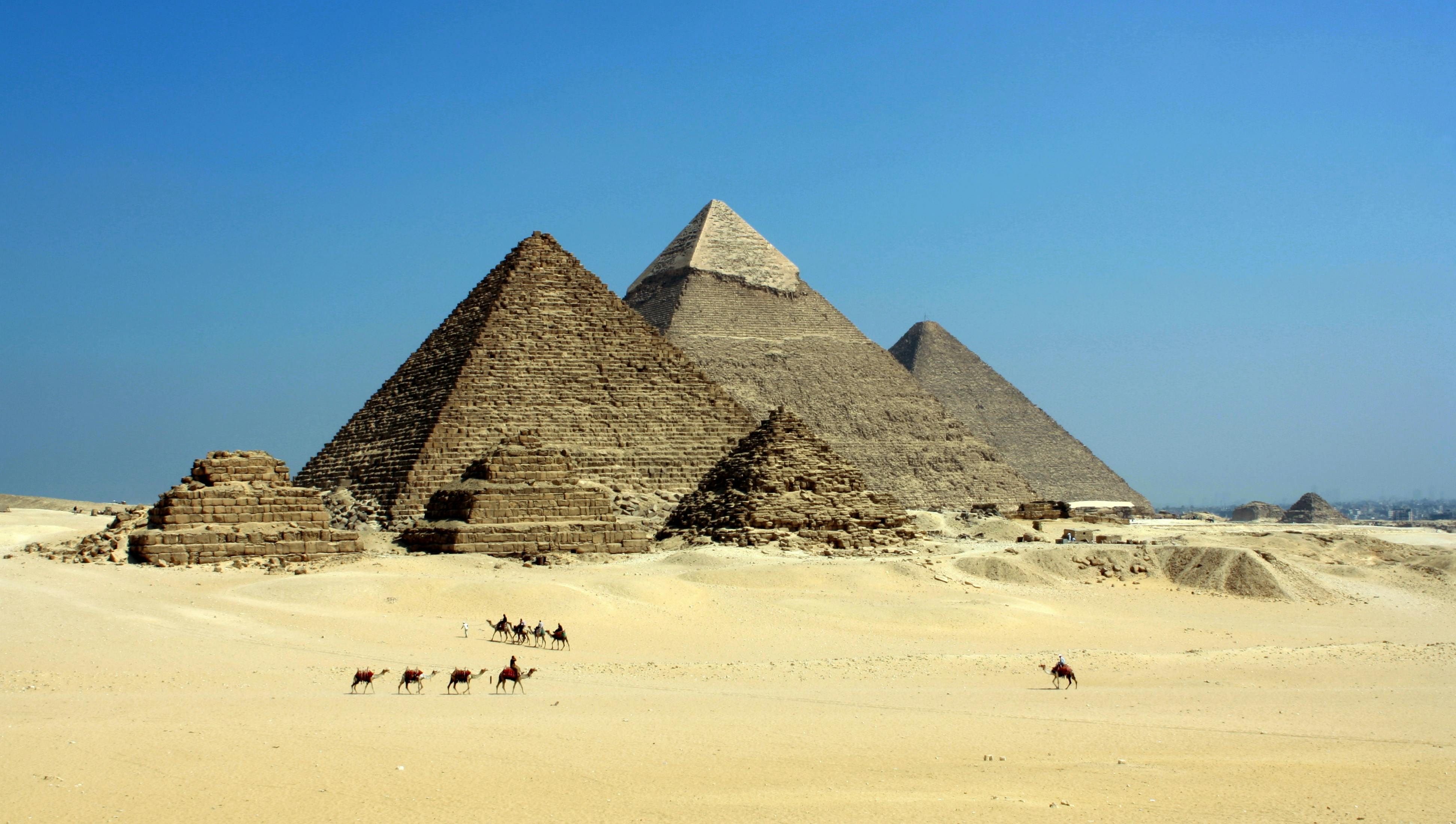 Egypt On Edge As Explosive Scan Reveals Giant Engineered Structures Under Pyramids
