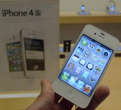 iPhone 4S iPhone 4S