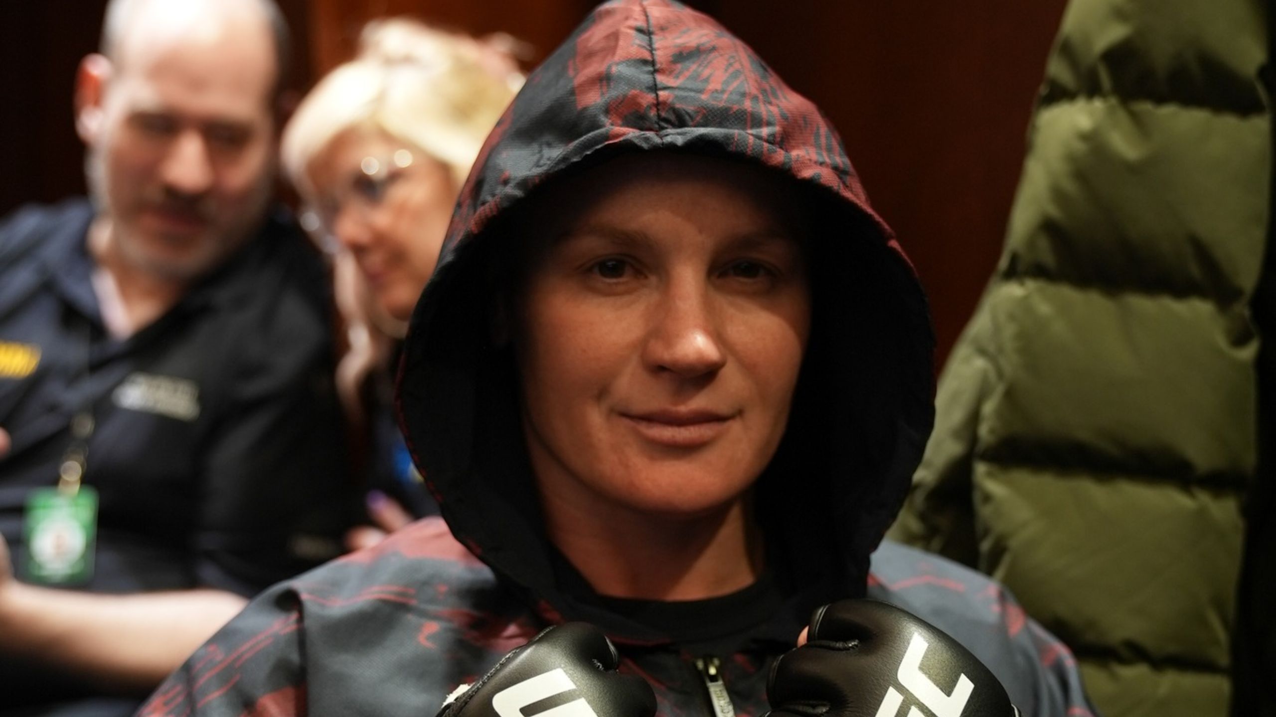 ヴァレンティーナ・シェフチェンコがUFC 322でウェイリー・チャンを破りフライ級王座を防衛。歴史的60回目のテイクダウンを達成