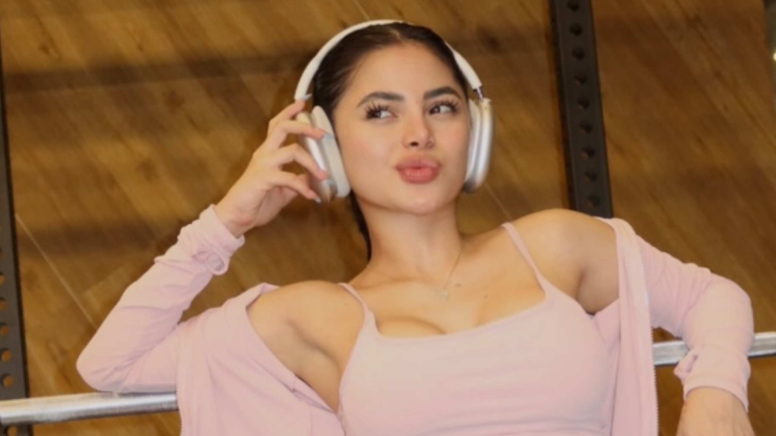 Vivamax Star Gina Lima