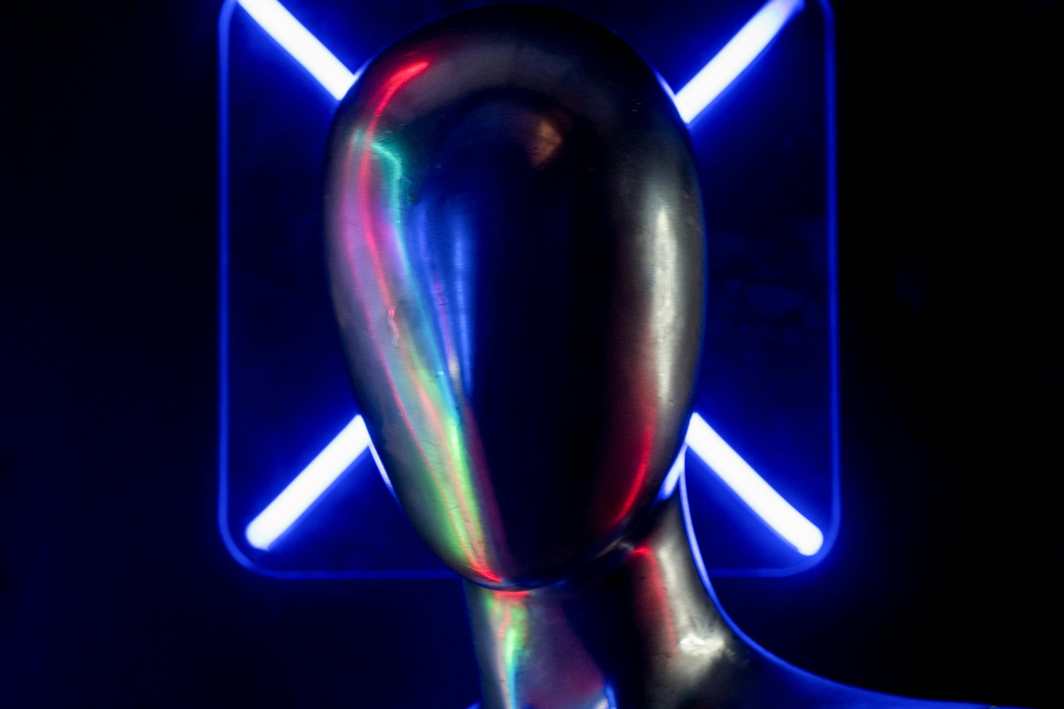 3I/ATLAS Fires Twin Jets That Defy Comet Physics — Could It Be Alien-Engine Driven?