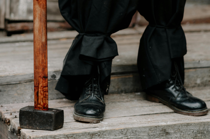 UK Cop's Spine Fractured by Sledgehammer in Palestine Action Raid