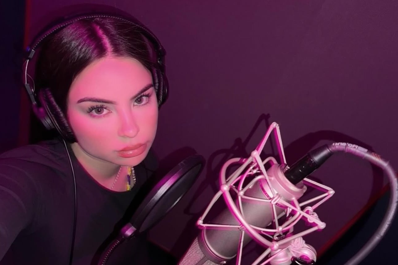 Maria De La Rosa aka DELAROSA