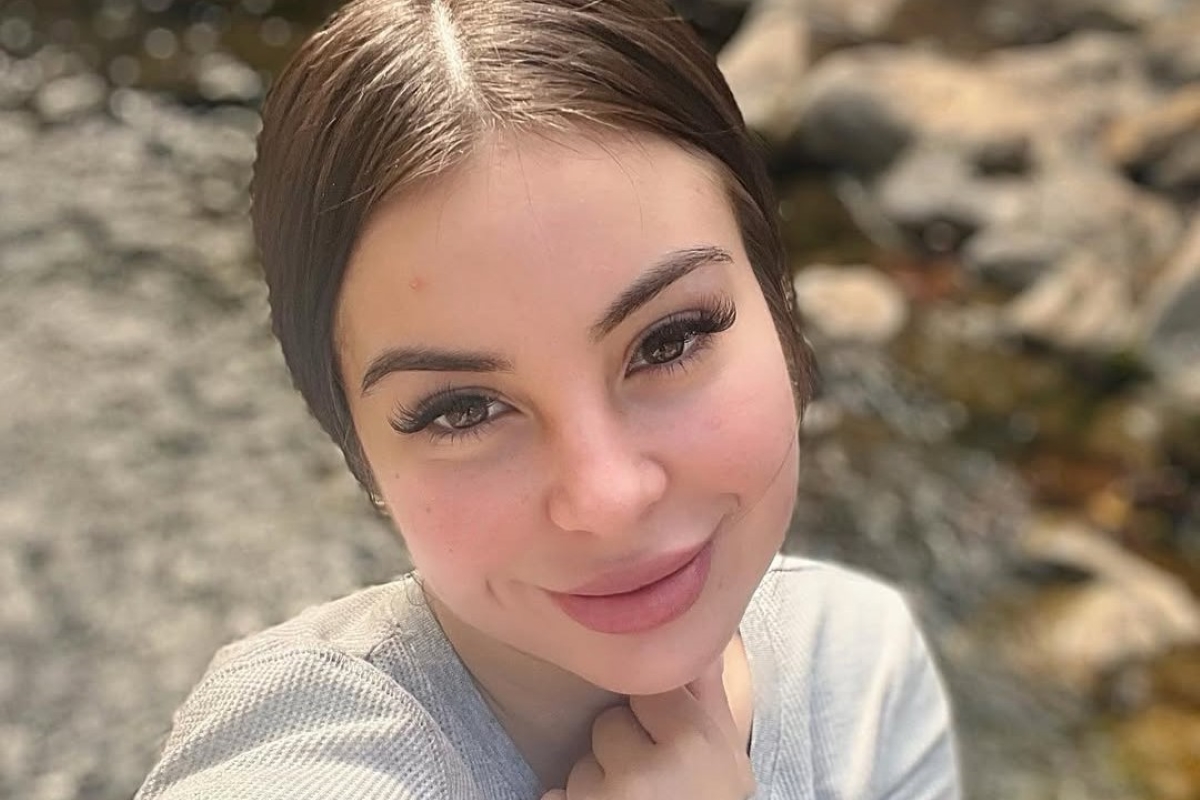 Maria De La Rosa aka DELAROSA