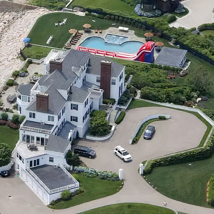 Taylor Swift's Rhode Island Mansion