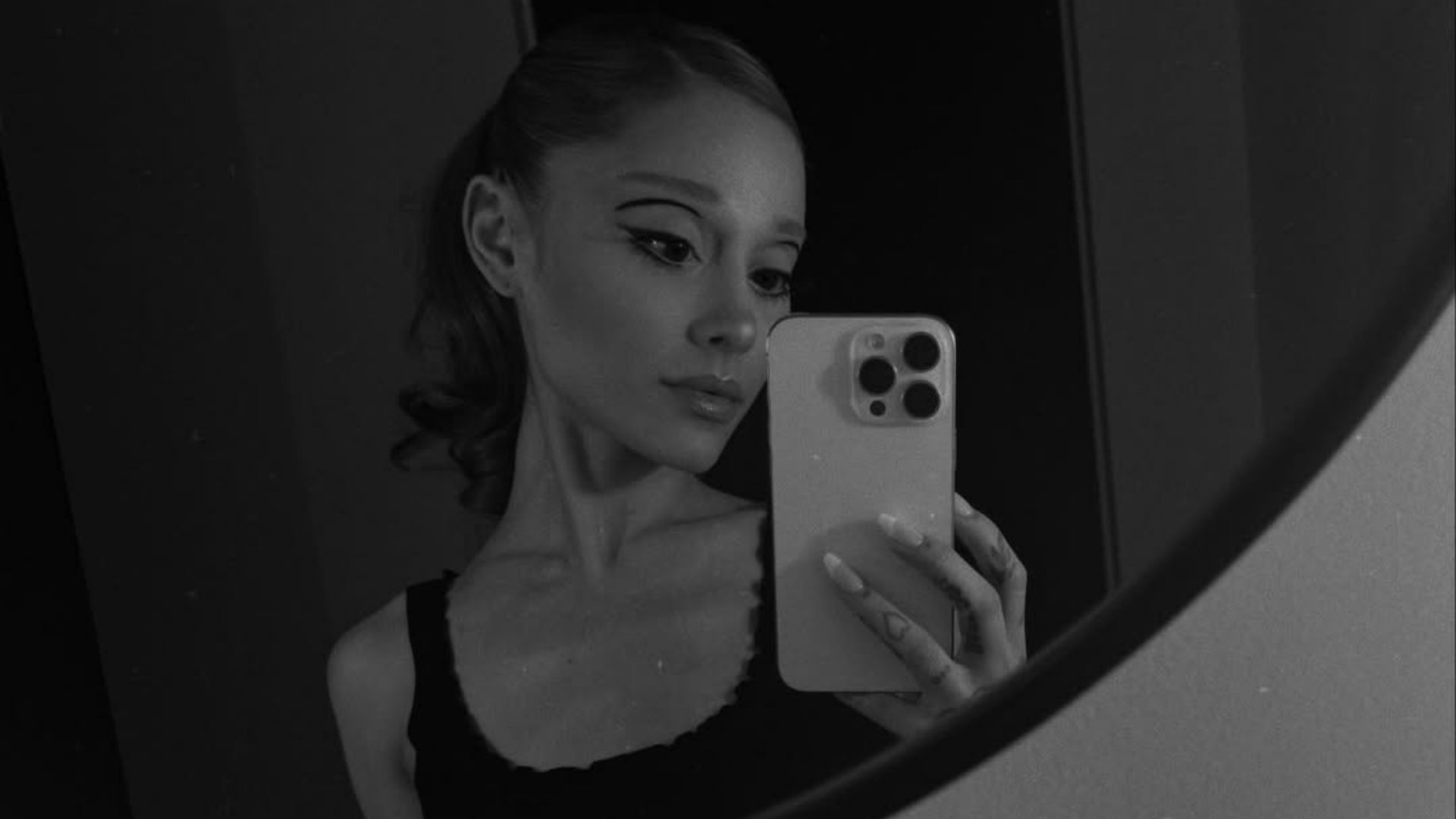 Ariana Grande's New Look Is More Glam Squad Than Surgery, Plastic