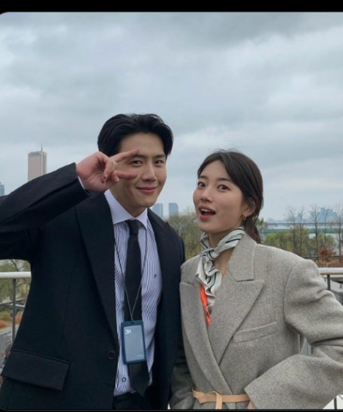 Kim Seon Ho And Suzy Spotted Jogging In Vietnam: Are They Dating Or Filming?