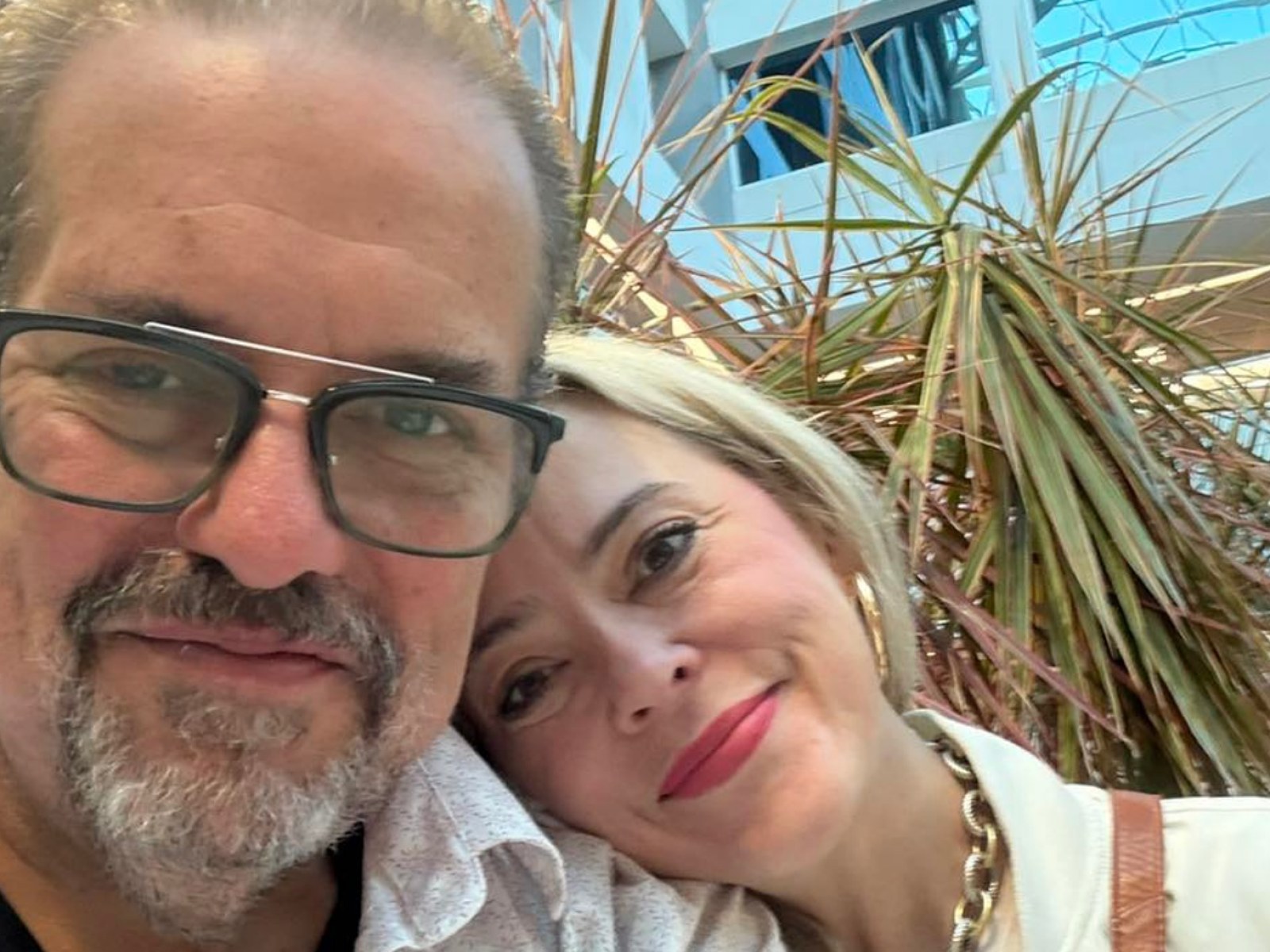 The Mavericks' Raul Malo: Grammy-Winning Frontman Passes Away After Calling Off Tour Dates | IBTimes UK