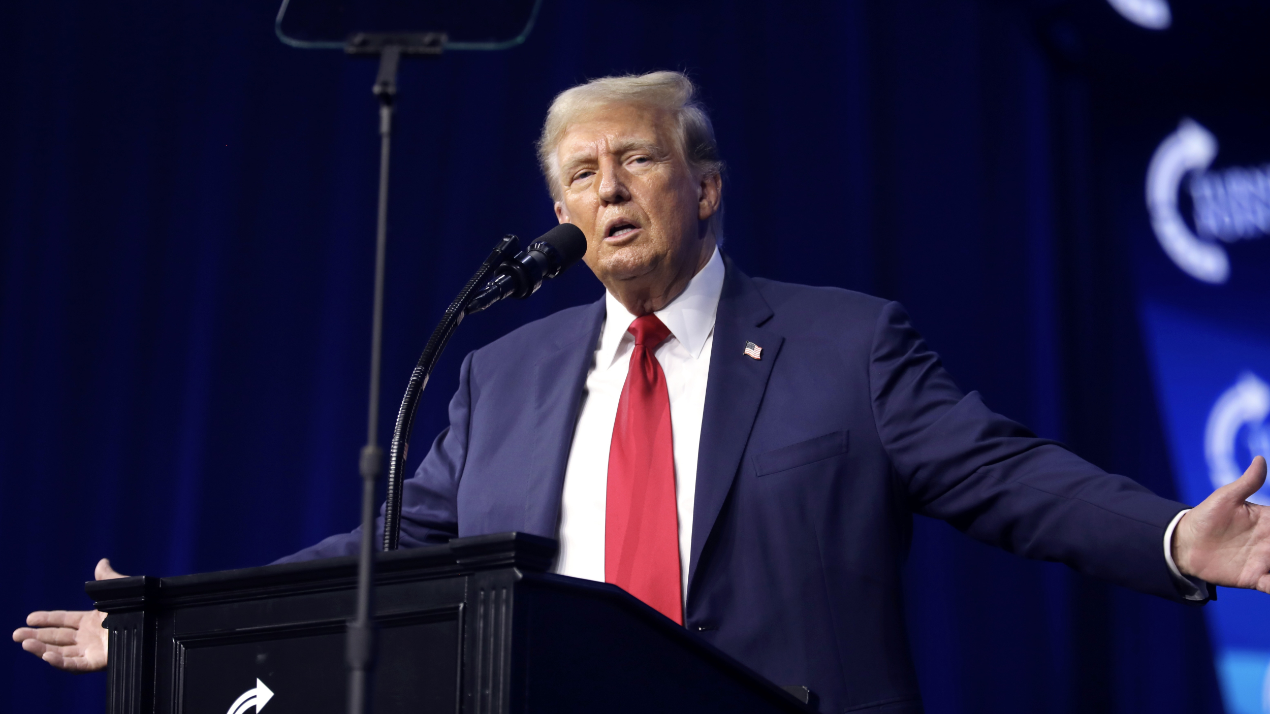 Ukraine Cash Triumphs Over MAGA Rage: House Delivers $901B Military Defence Bill to Trump