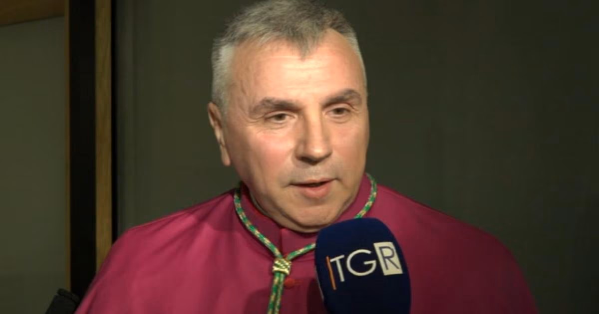 Italian Priest Tells Feminists To 'Obey Like Mary' In Christmas Sermon Outrage