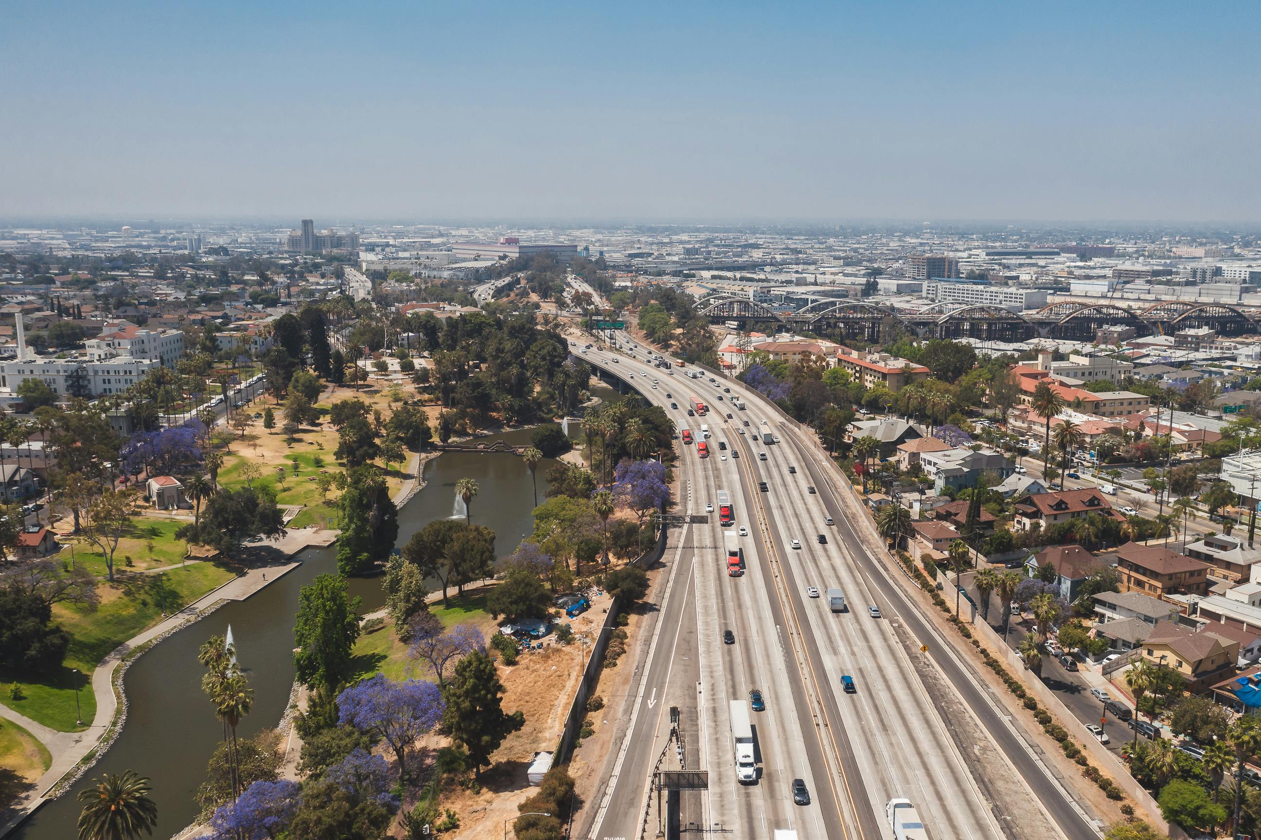 Explosion Fear as Gas Leak Shuts Down I-5 and Forces Castaic Indoors ...