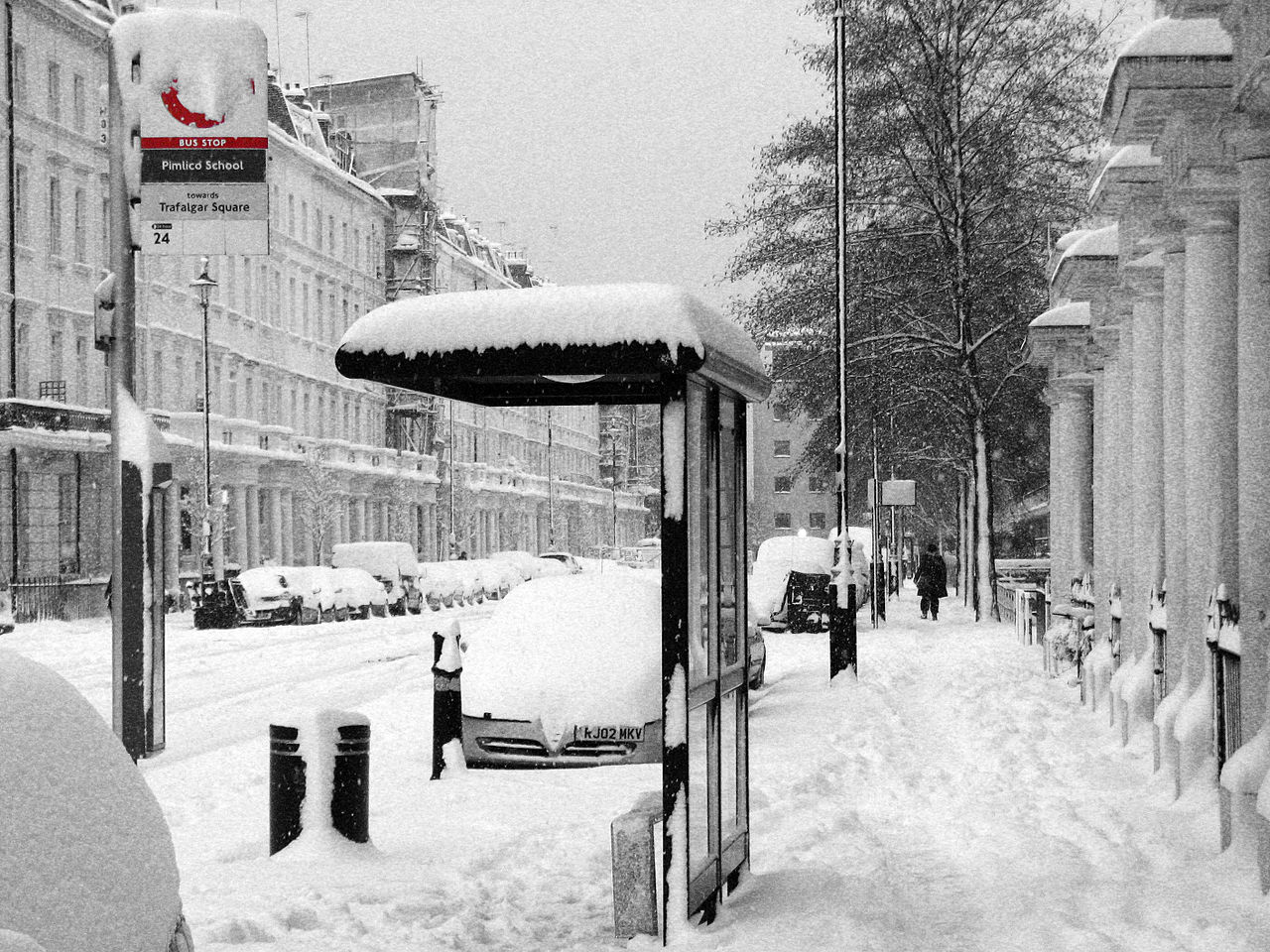 Met Office Snow Warning: 79 UK Areas Urged to Stock Up on Three Items Before Power Cuts