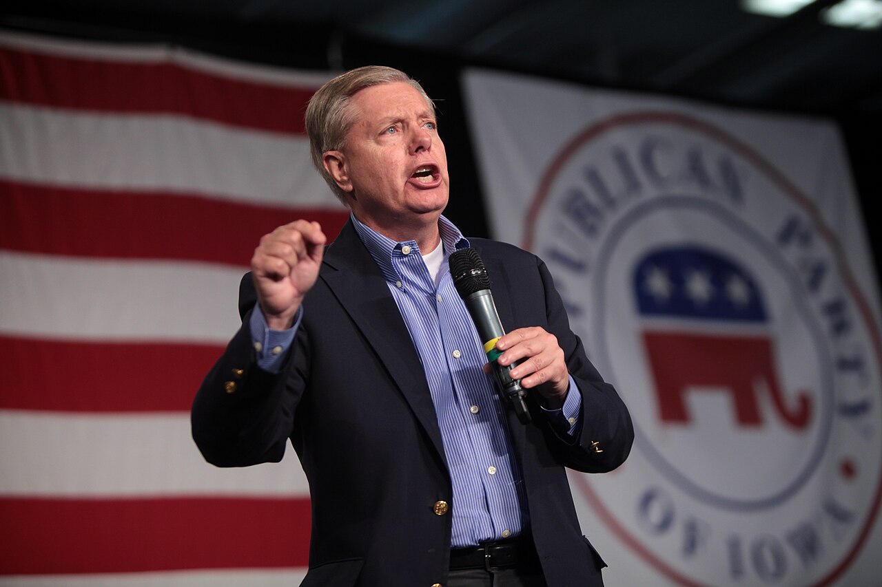 Lindsey Graham Shows Support for Trump's Negotiations With Iran as Disney World Vacation Ends