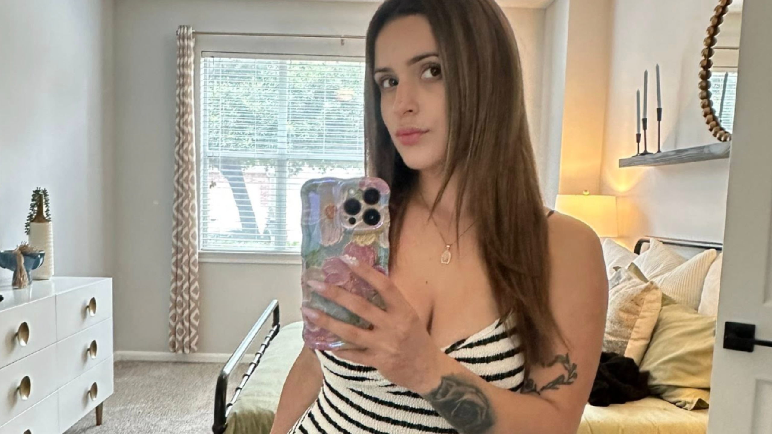 10 Photos Of Aralyn Martinez