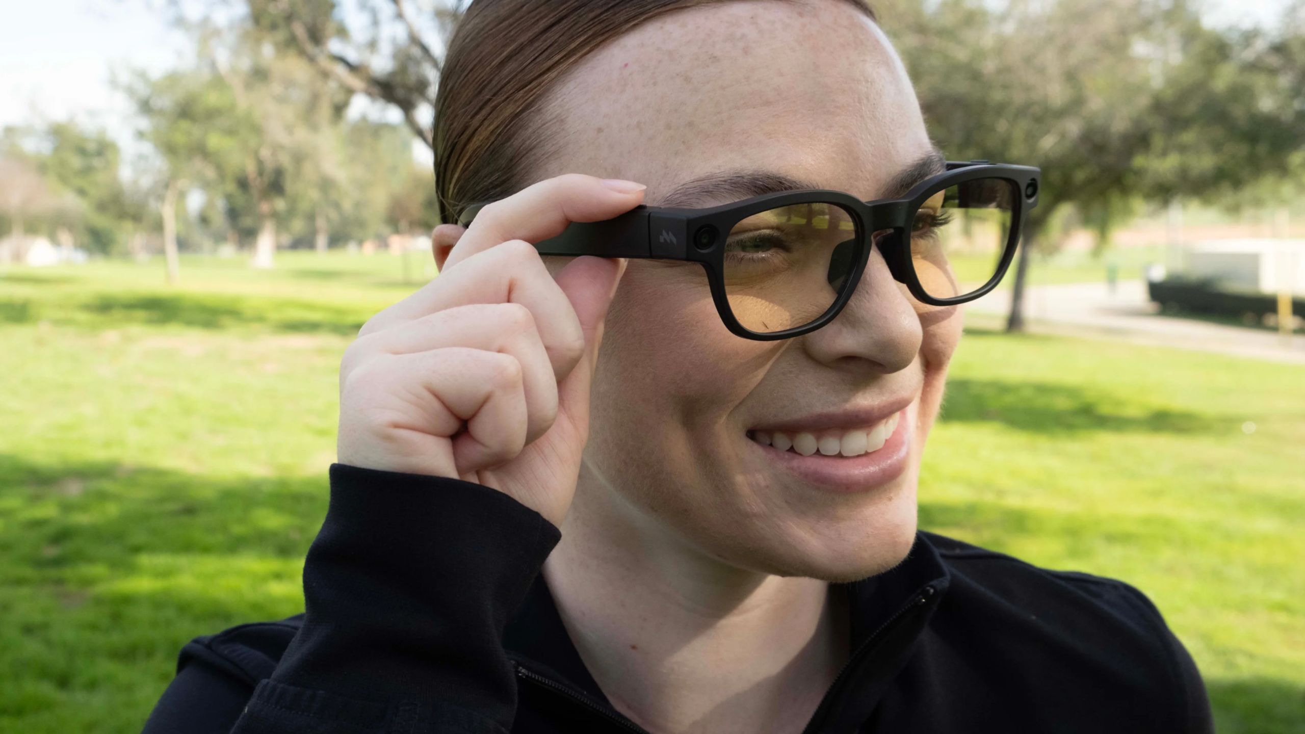 Smart Glasses Take an Unexpected Turn With BuiltIn OnlyFans Streaming