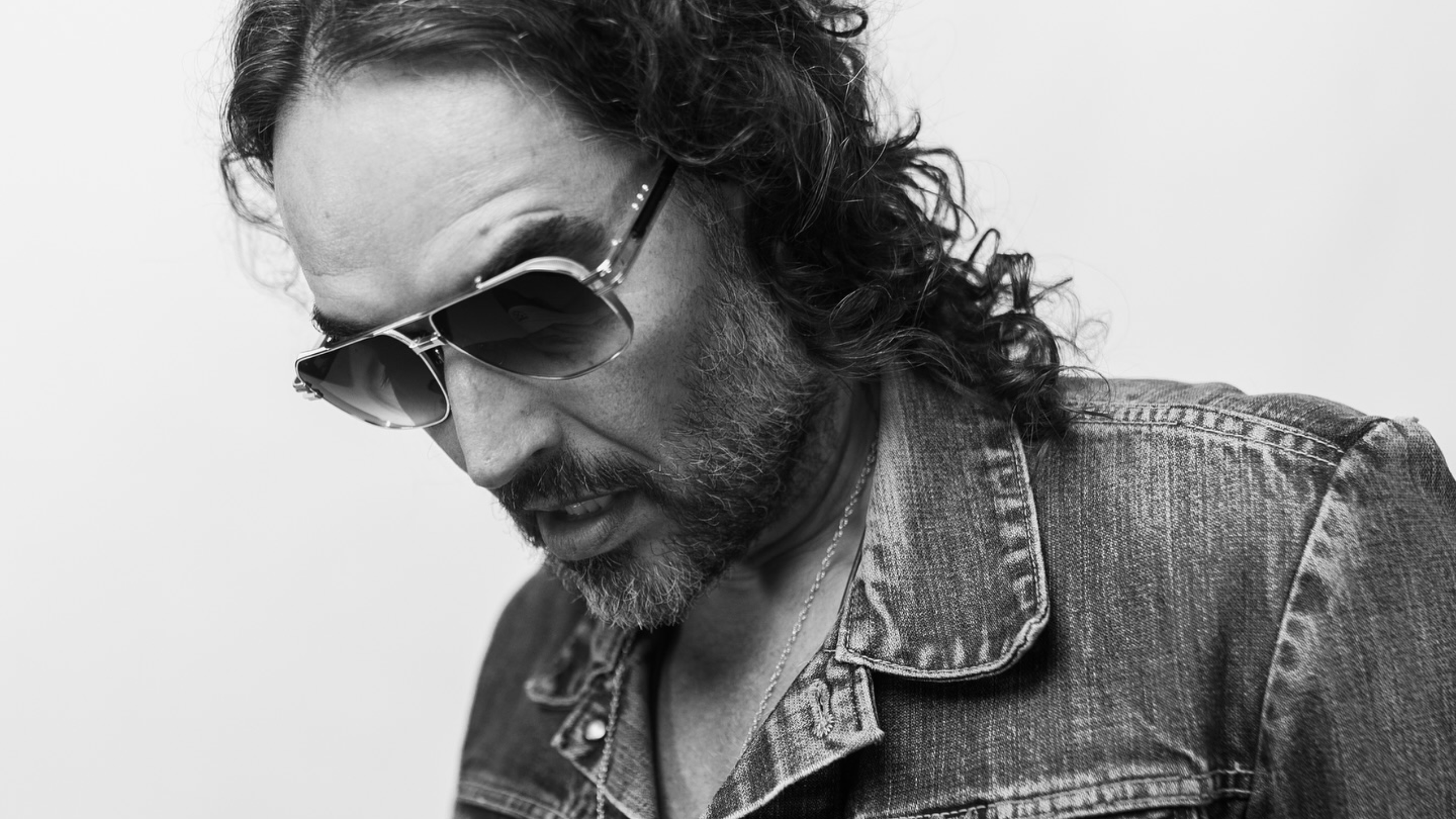 English Comedian Russell Brand Walks Free on Bail With Seven Charges — Accusers Face Possible Long Wait