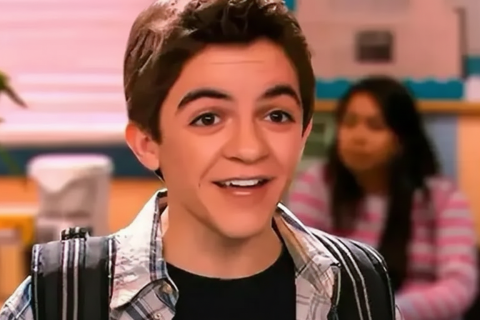 Tragic News For Tylor Chase Seen Smoking Outside Mother's House