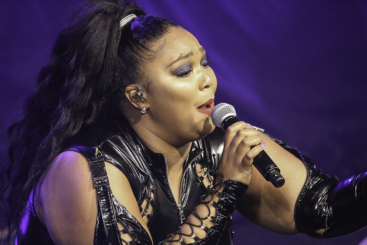 Lizzo Blames Declining Album Awareness On Chaotic Algorithms As Critics Claim There Is No Longer Demand For Her 'S****' Music