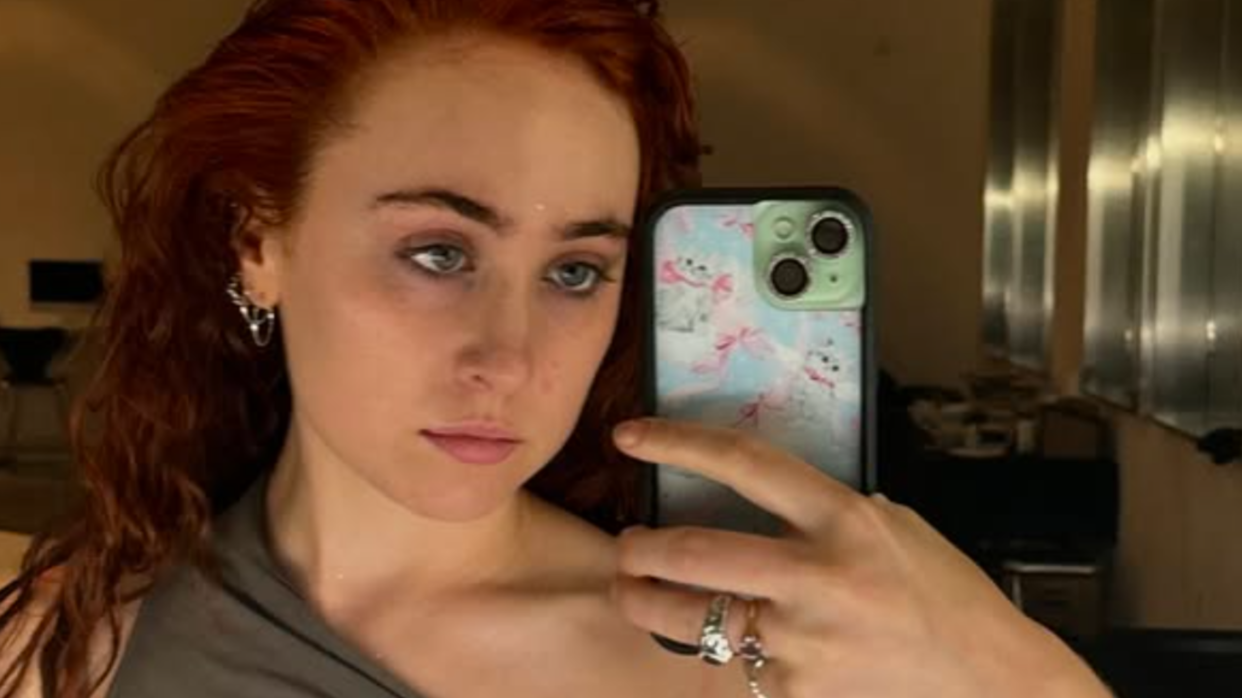 Chappell Roan Banned from Todo Mundo no Rio Music Festival After 'Aggressive' Encounter With Jude Law's Daughter